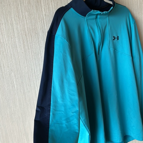 Under Armour Golf Pull Over 1/4 Zip - Picture 2 of 5